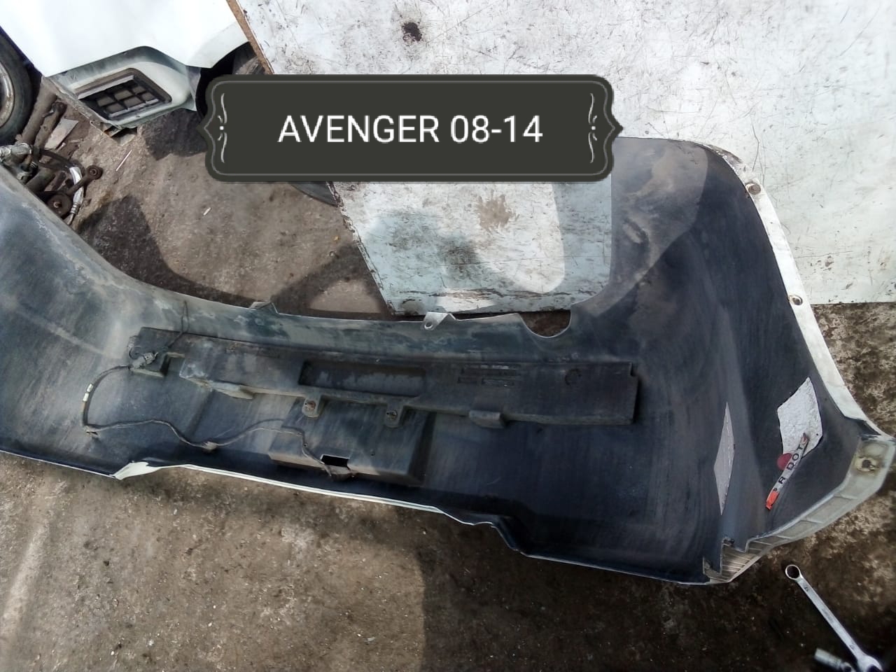 PARACHOQUES POSTERIOR DODGE AVENGER 2008 AL 2014